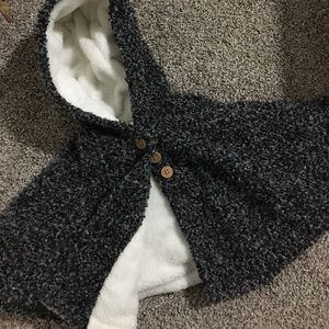 Infant girls poncho coat